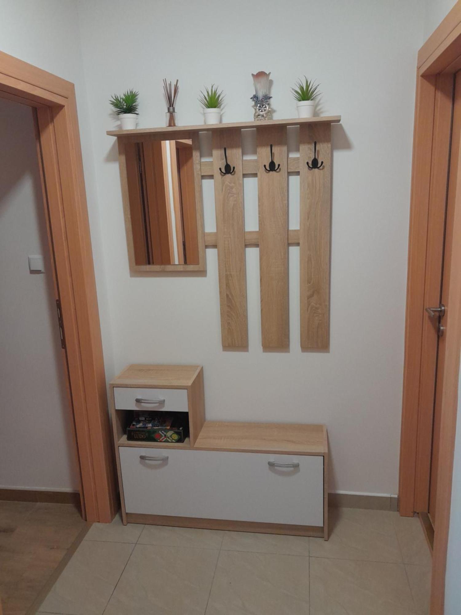 Apartment Dean Klimno Luaran gambar